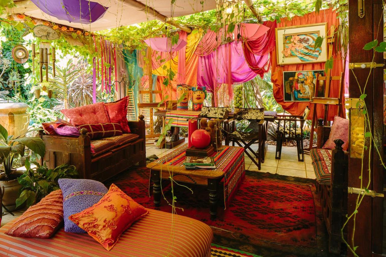 The Art Guesthouse Hartbeespoort Exteriör bild